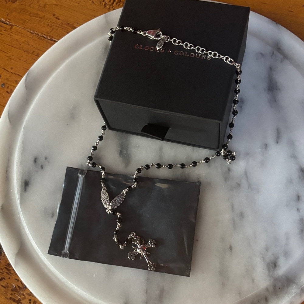 Clocks & Colours womens black onyx and sterling silver rosary necklace